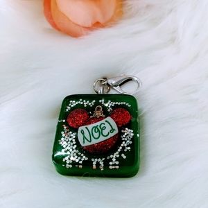 🌈BOGO🌈 Resin Keychain - Mickey Christmas